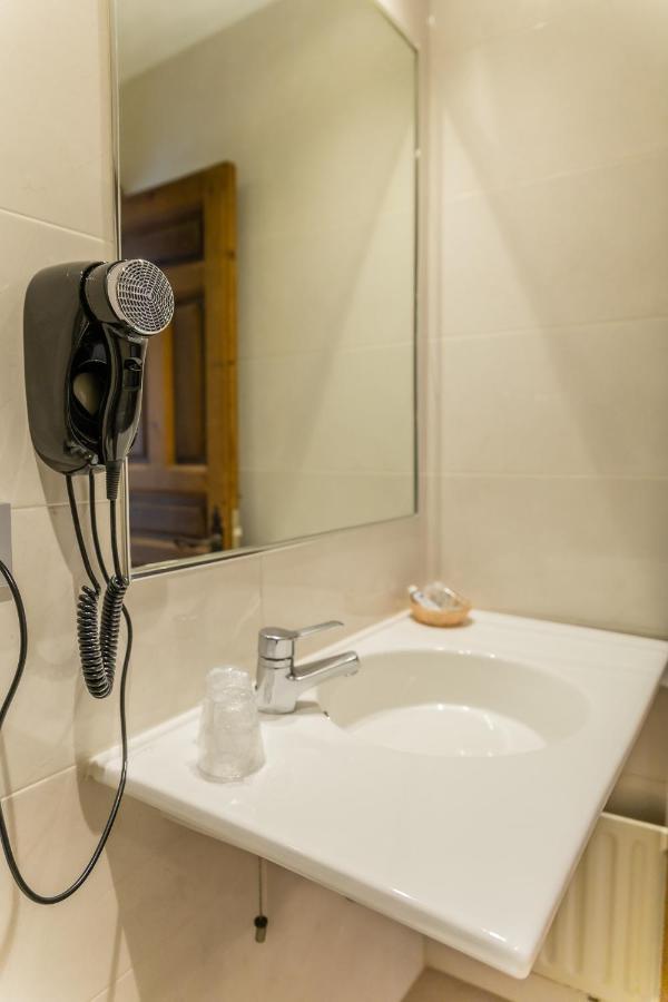 Hostal סנטו דומינגו דה סילוס מראה חיצוני תמונה