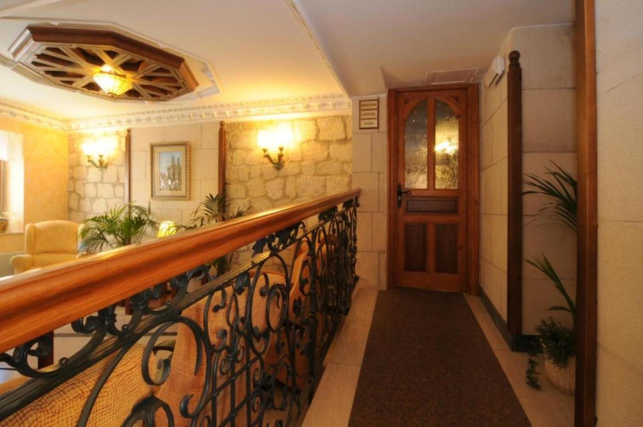 Hostal סנטו דומינגו דה סילוס מראה חיצוני תמונה