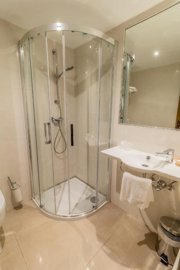 Hostal סנטו דומינגו דה סילוס מראה חיצוני תמונה