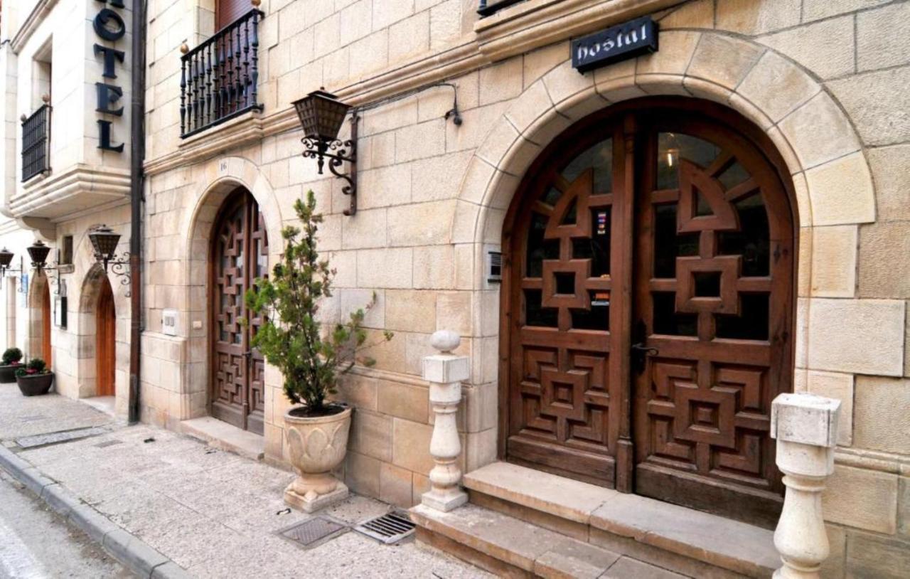Hostal סנטו דומינגו דה סילוס מראה חיצוני תמונה